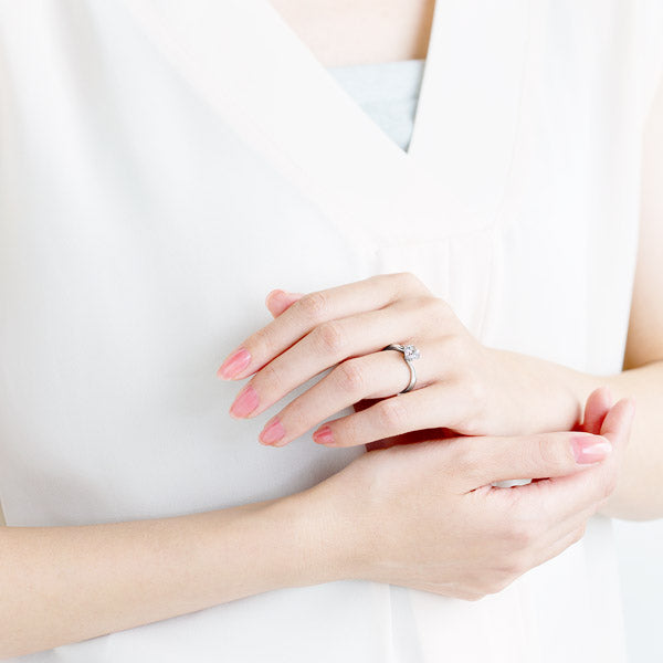Six Prong Twist Round Brilliant Engagement Ring [Setting Only] - EC009 - Roselle Jewelry